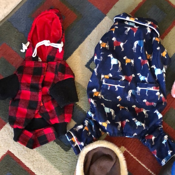 Lot of puppie clothes - Picture 2 of 6